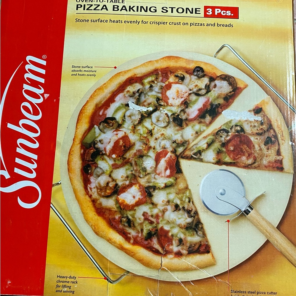 Sunbeam  13 inch pizza Baking Stone- 3 pieces